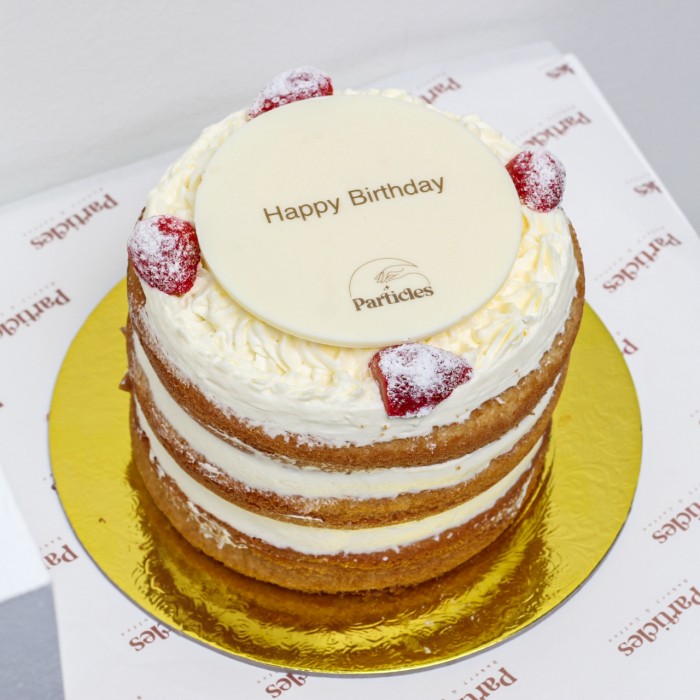 كيك من بوستاني عيد ميلاد